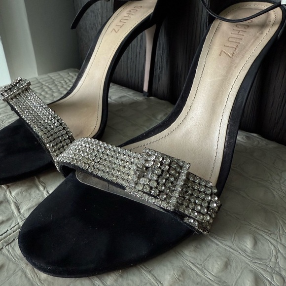 Schutz Black Velvet Rhinestone‎ Buckle Heels Size 9B Elegant Ankle Strap Sandals - Picture 4 of 11
